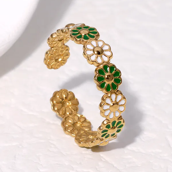 Bague ANKA – Fleurs blanches et noires ou blanches et vertes en acier inoxydable doré