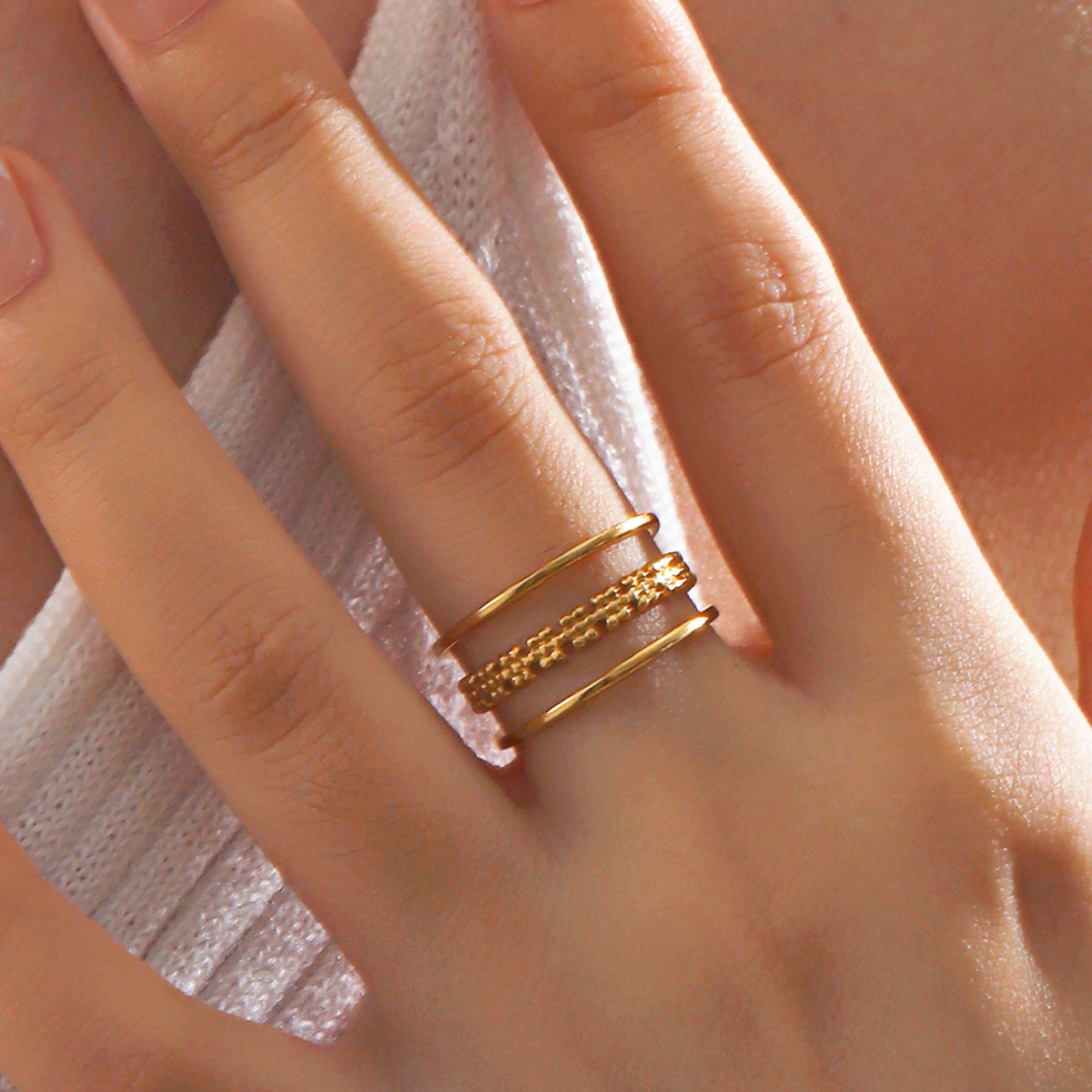 Bague Fleurs EMMA – Acier inoxydable doré ou argenté