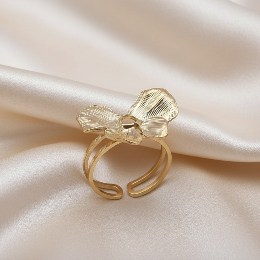 Bague dorée ajustable en acier inoxydable avec fleur papillon, bijou bohème