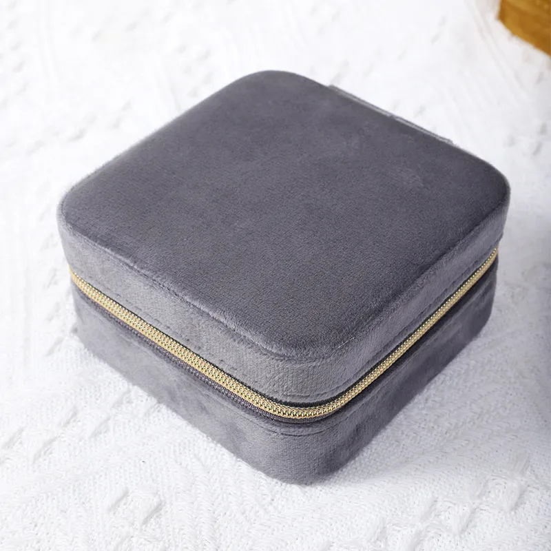 Boîte à bijoux en velours – Pratique et élégante