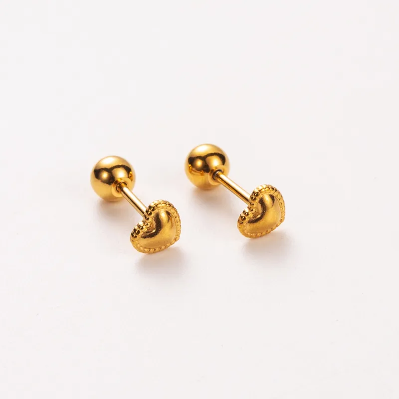 Boucles d'oreilles COEUR enfant - Acier chirurgical, délicates et résistantes