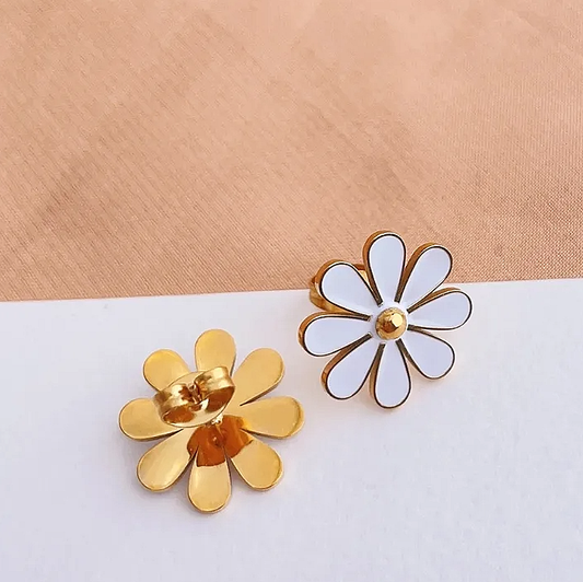 Boucles d’oreilles fleur marguerite pour femme en acier inoxydable doré et émail blanc, puce 1,6 cm, style bohème