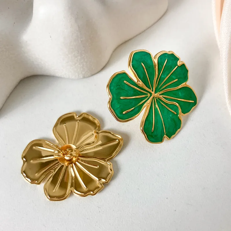 Boucles d'oreilles TYANNA en acier inoxydable Fleur verte
