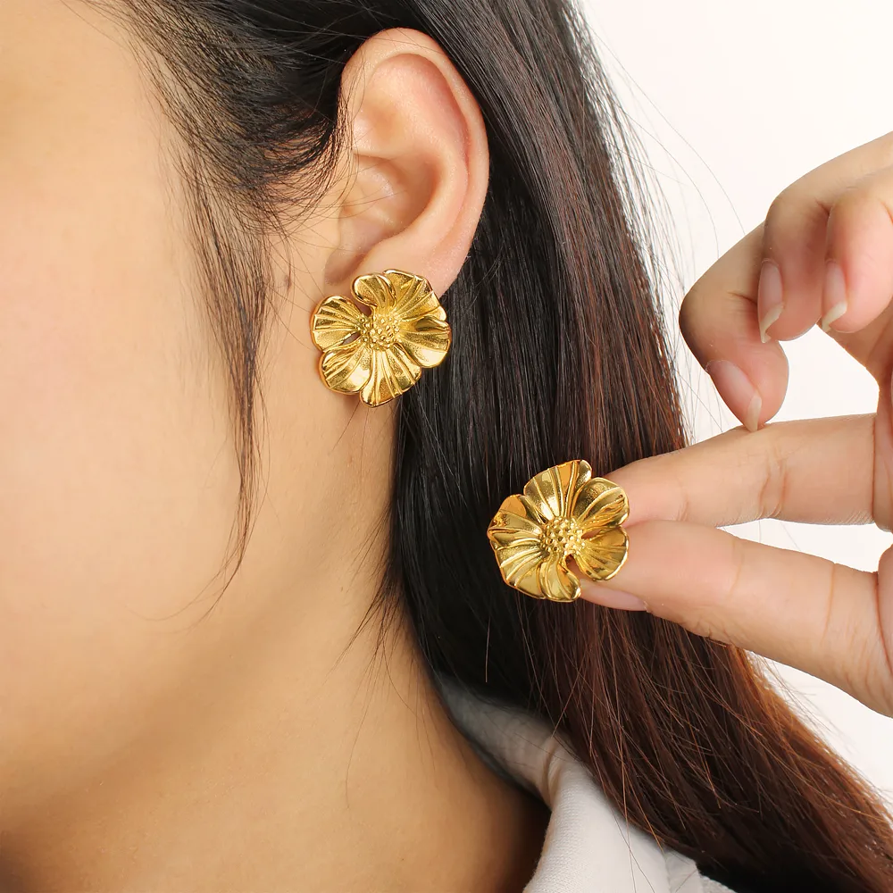 Boucles d'oreilles Fleur MILA en acier inoxydable