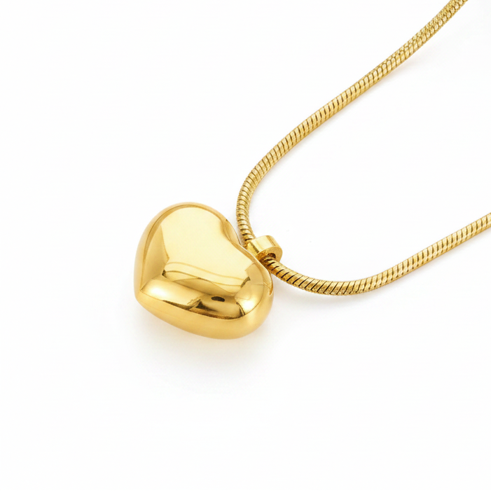 Collier doré en acier inoxydable 316L à maille serpent de 50 cm avec pendentif cœur exagéré, style bohème