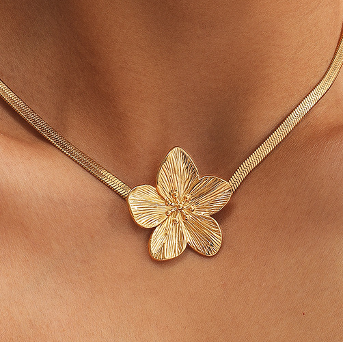 Collier Fleur HAWAII en acier inoxydable