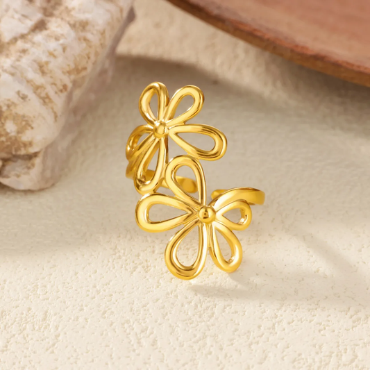 Bague JUSTINE – Fleurs dorées en acier inoxydable