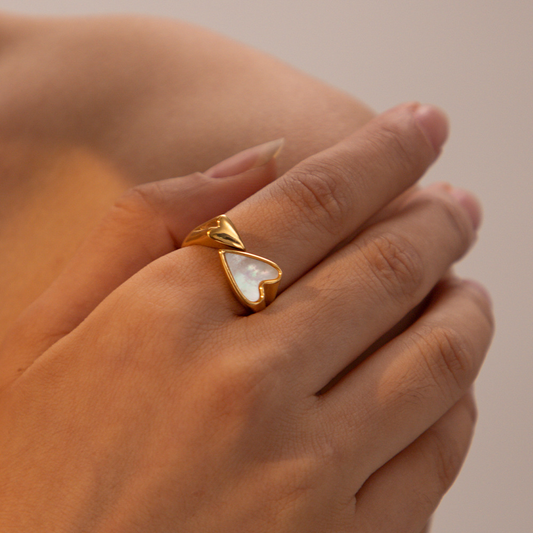 Bague dorée en acier inoxydable avec cœur en nacre, style romantique 