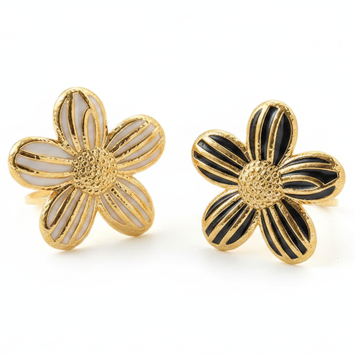 Bague fleur rayée blanc ou rayé noir en acier inoxydable doré.