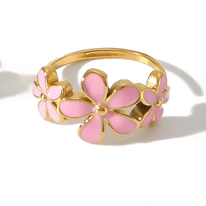 Bague dorée ajustable en acier inoxydable avec trois fleurs en émail rose
