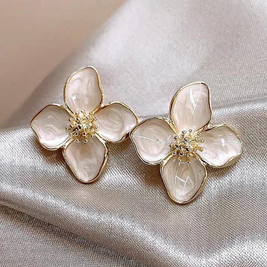 Boucles d'oreilles MOANA en alliage de zinc Fleur blanche