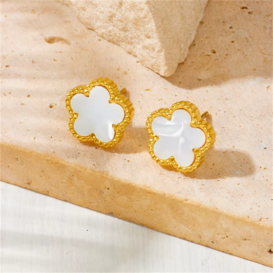 Boucles d'oreilles ANNA en acier inoxydable Fleur blanche