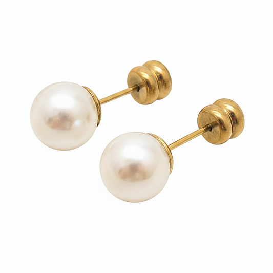Boucles d’oreilles avec perles de culture blanches montées sur acier inoxydable doré, fermoirs poussette.