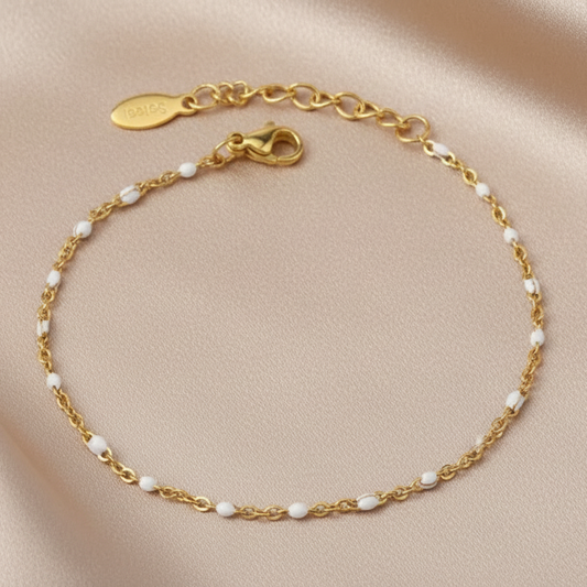Bracelet tendance fin pour femme en acier inoxydable doré et perles en émail blanc, style minimaliste et bohème