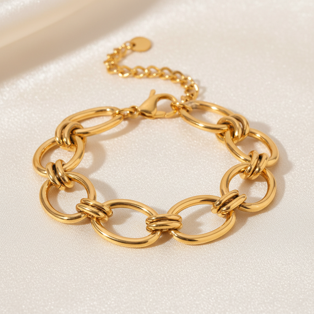 Bracelet doré en acier inoxydable 316L plaqué or 18K à grosse chaîne trombone.