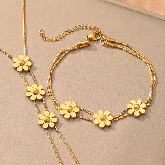 Bracelet femme doré en acier inoxydable, double maille serpent fine ornée de 3 petites fleurs marguerite, style bohème élégant 