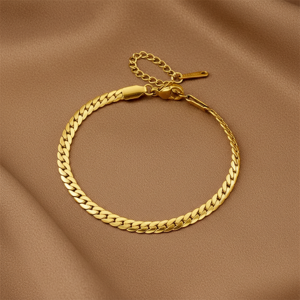 Bracelet gourmette doré en acier inoxydable 316L à maille anglaise poli miroir.