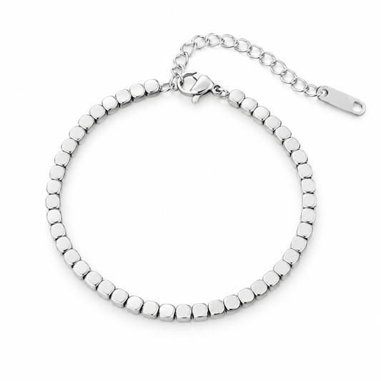 Bracelet chaîne à perles carrées en acier inoxydable 316L argenté.