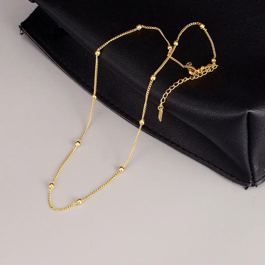 Collier Chaîne avec perles dorées INES en acier chirurgical