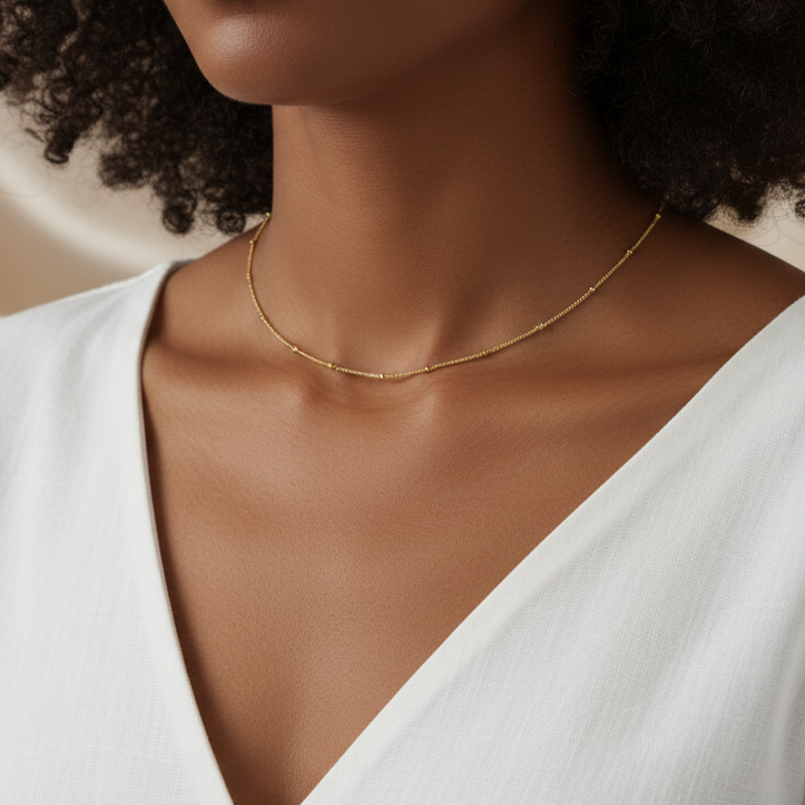 Collier chaîne maille gourmette perlée en acier doré – modèle INES