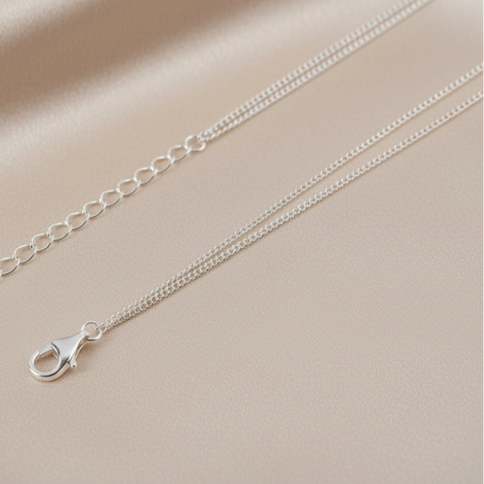 Chaîne de cou double de 40 cm en maille gourmette fine de 1 mm en acier 316L argenté, style chic et minimaliste