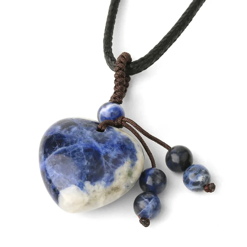 Collier pendentif cœur en sodalite naturelle, style bohème – Swann Bijoux en Guadeloupe
