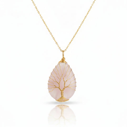 Collier en acier inoxydable doré avec pendentif Arbre de Vie en cristal de roche forme goutte d'eau.